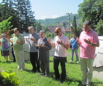 crnilabud2013026