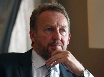 bakir-izetbegovic-prebivaliste-400x266