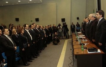 glavni-odbor-sda-zastititi-interese-stranke-i-glasaca 1423847206 2-400x229