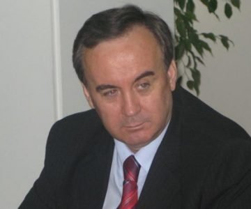 1bajazurvec
