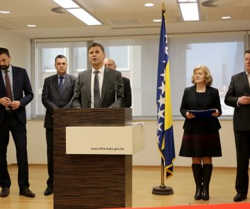 1000 1517324933press-fadil-novalic-milicevic-drljaca-30012018-20180130153408 IMG 1710-MZ 5