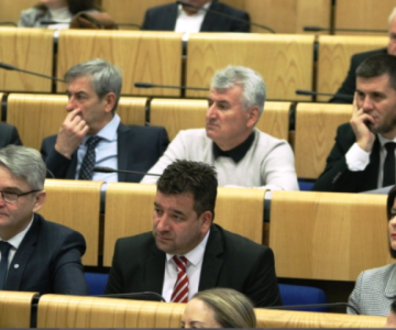 sda parlament-2